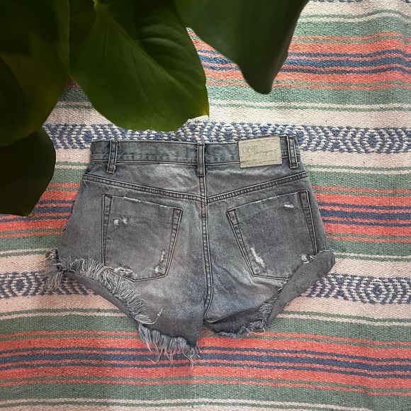 One Teaspoon Shorts - Picture 5 of 6